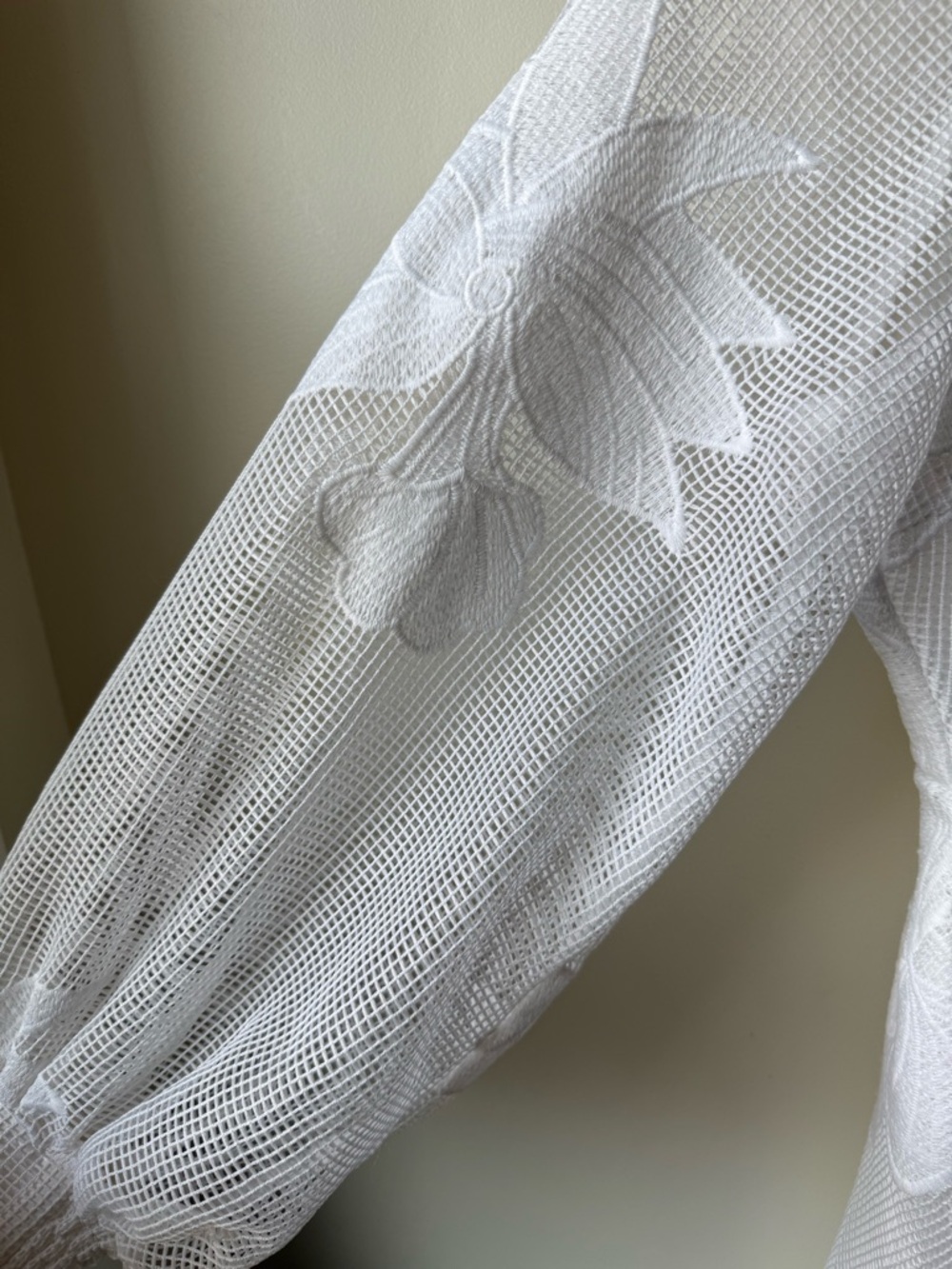 ANTHROPOLOGIE Mare Mare Sabine Embroidered White Lace Mini Dress Floral Mesh S P - Picture 4 of 7